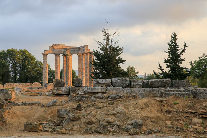 !Nemea - stanowisko archeologiczne (Peloponez, Grecja)