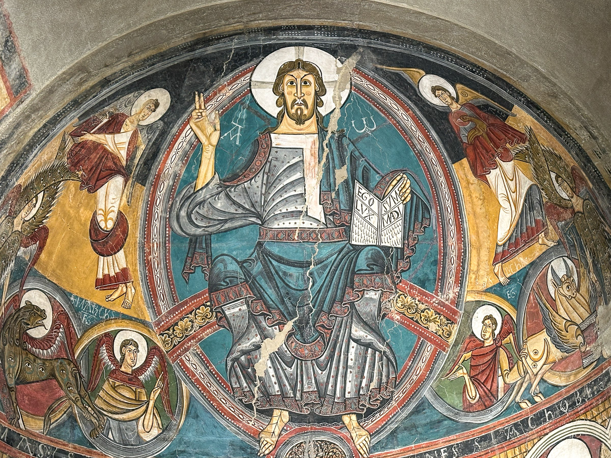 Romańskie freski w Narodowym Muzeum Sztuki Katalonii