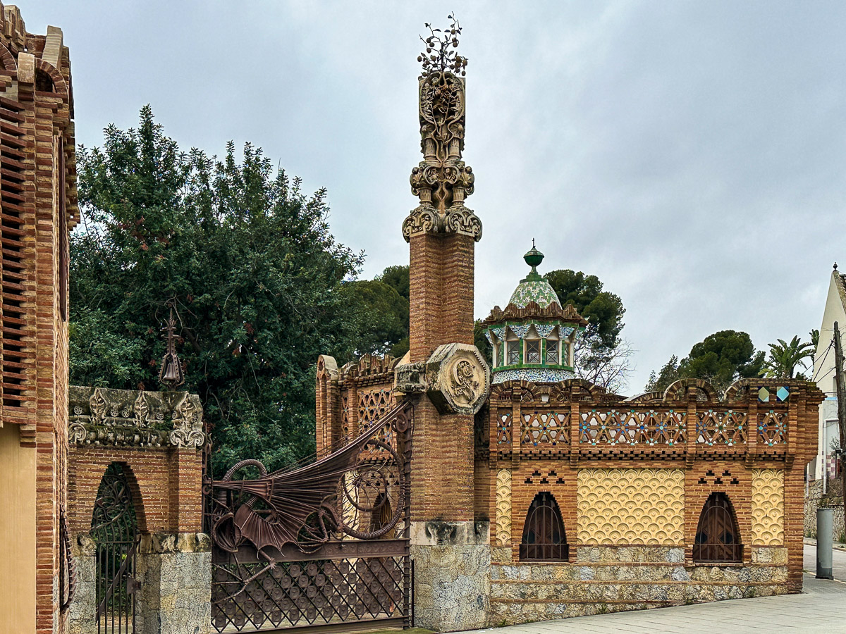 Pawilony Güella