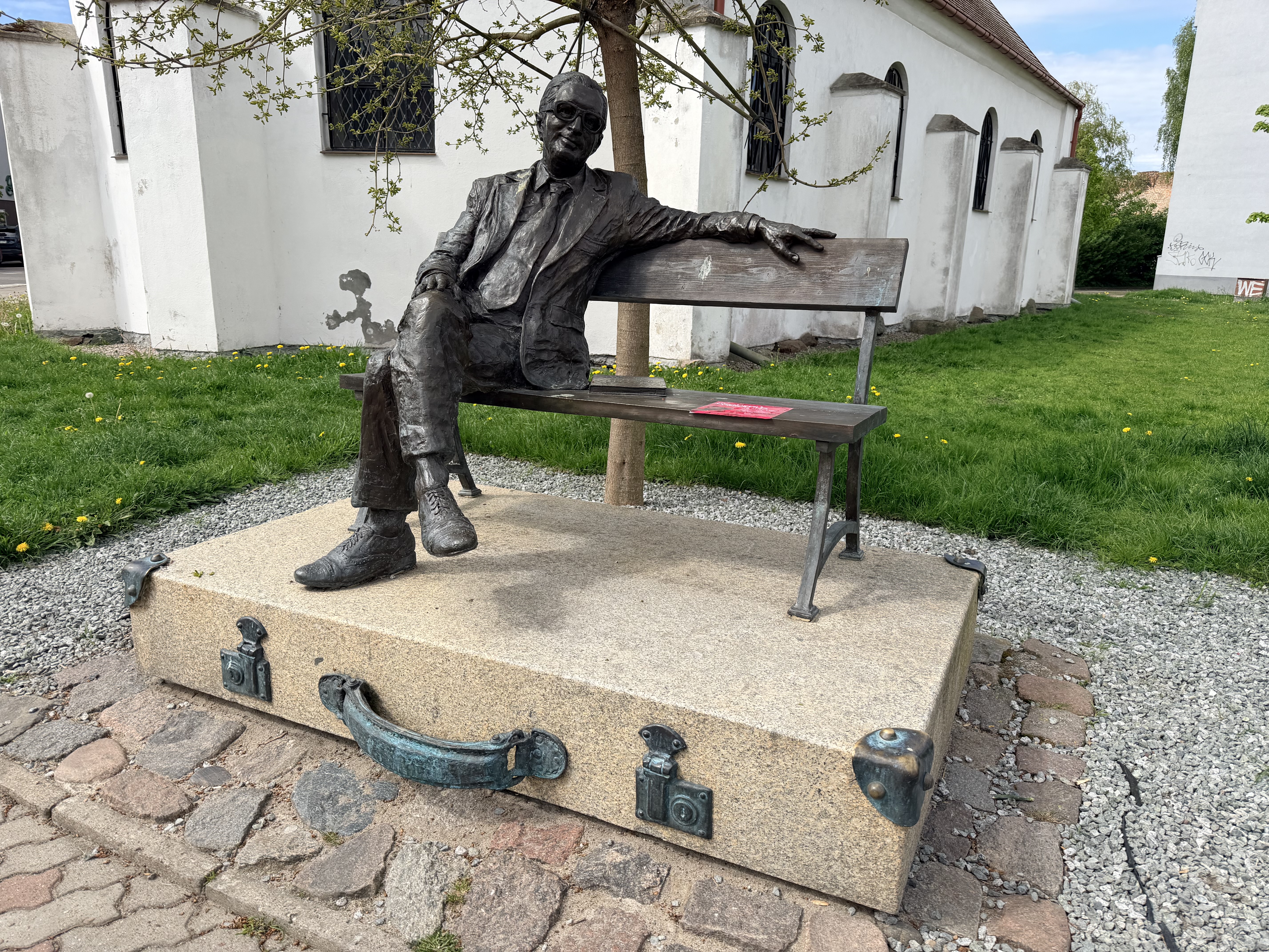Ławka Leopolda Tyrmanda - Darłowo