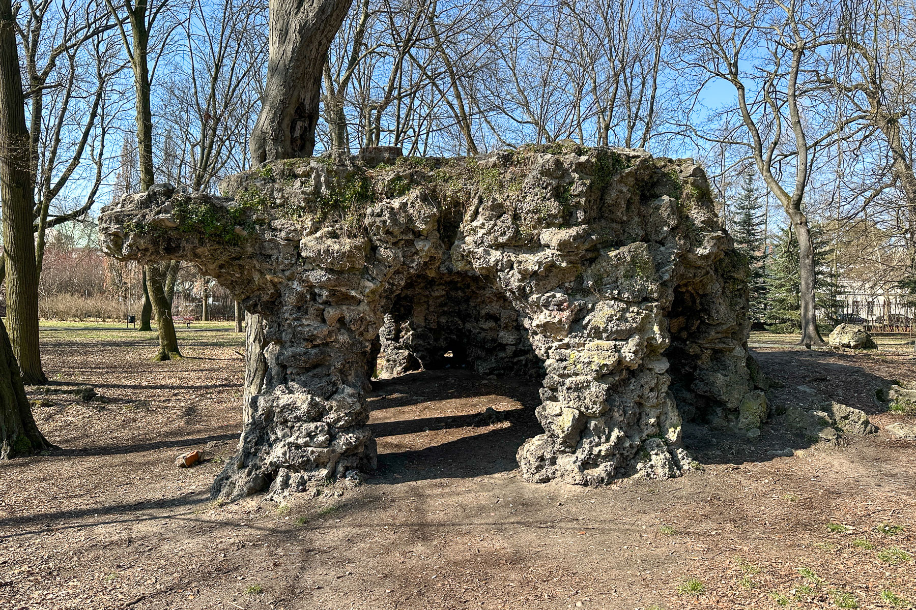 Park oferuje kilka ciekawych atrakcji