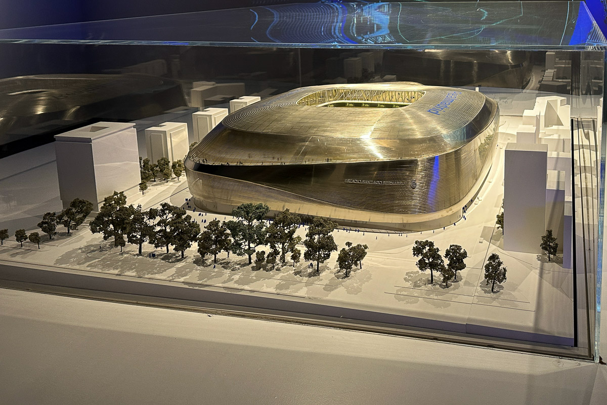 Model nowego stadionu w muzeum klubowym