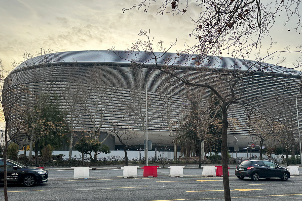 Fasada nowego Santiago Bernabeu