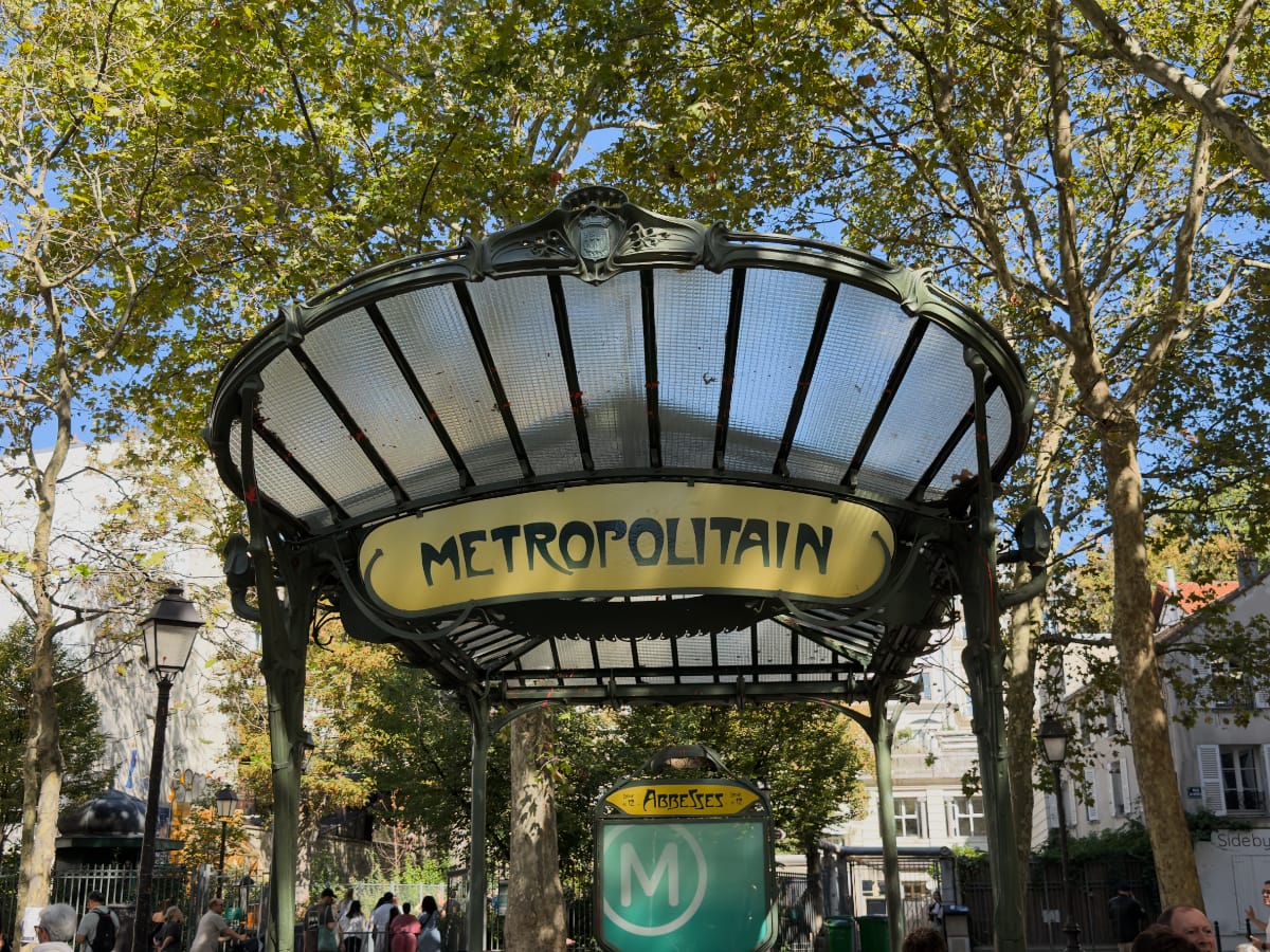 Wejście do metra Abbesses