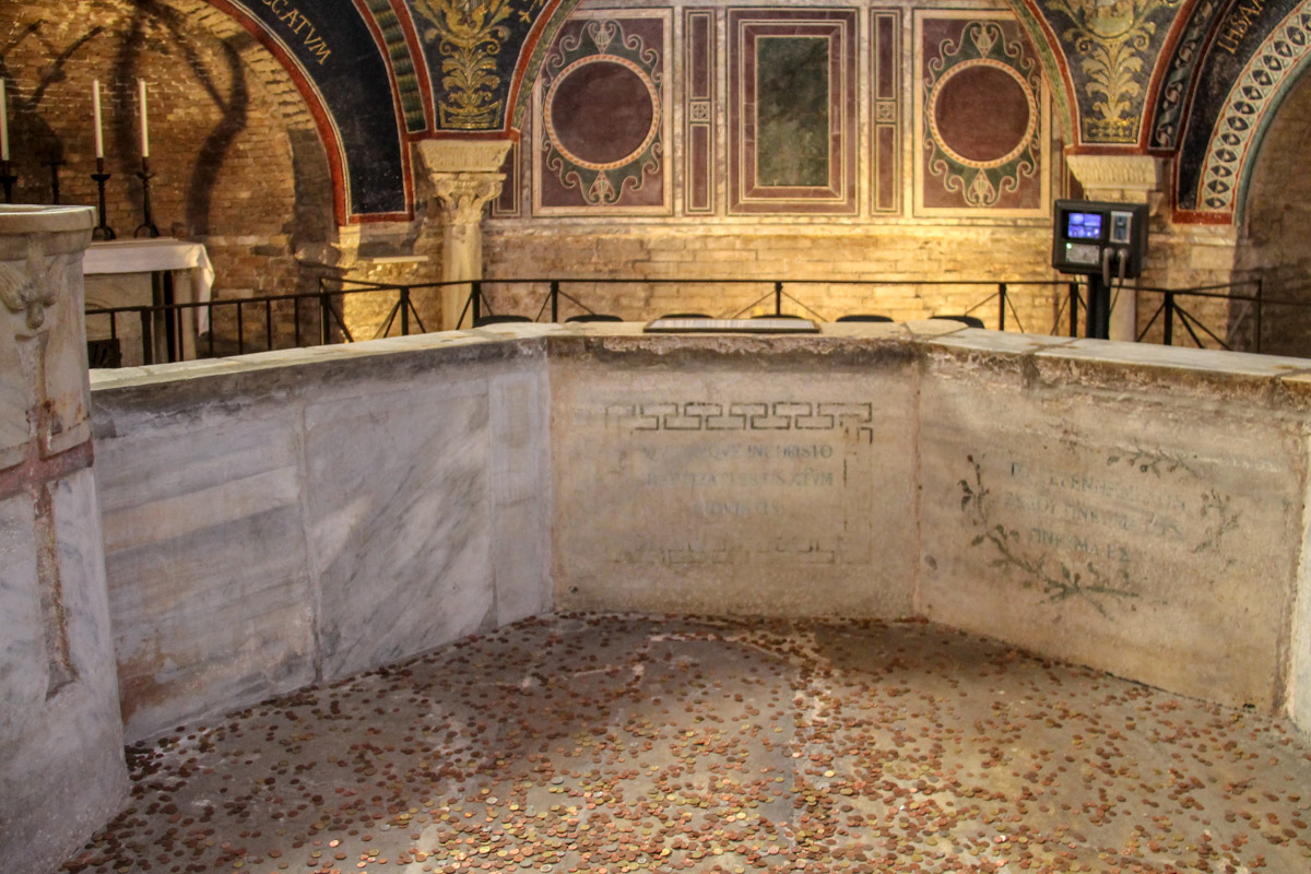 Wnętrze Baptysterium Ortodoksów w Rawennie