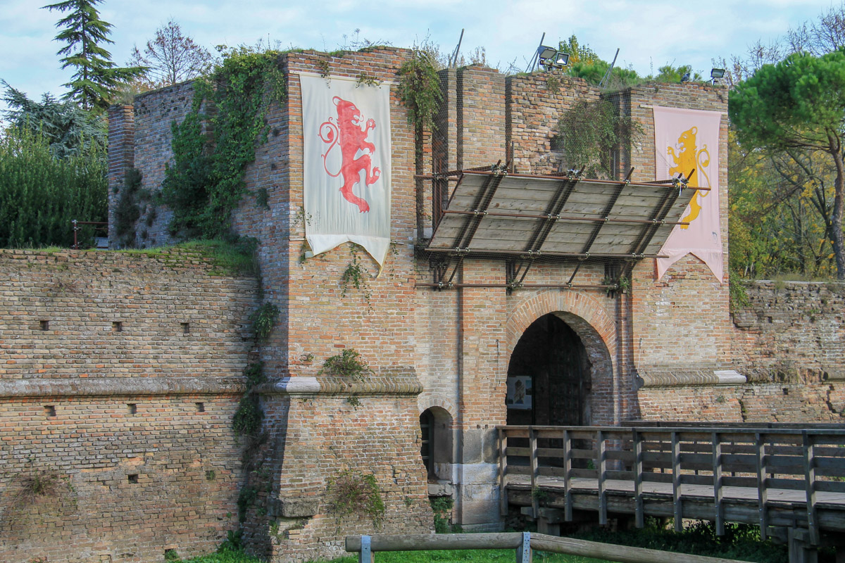Rocca Brancaleone w Rawennie - brama