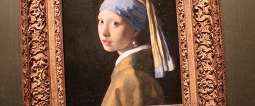 Dziewczyna z perłą - historia i ciekawostki powstania hipnotyzującego dzieła z galerii w Hadze