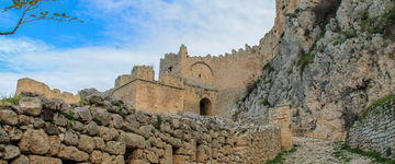 Akrokorynt (Peloponez): zwiedzanie ruin historycznej cytadeli