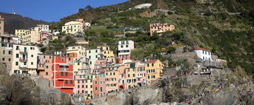 Riomaggiore (Włochy) - zwiedzanie, atrakcje turystyczne oraz dojazd