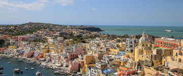 Procida: atrakcje najmniejszej z wysp Zatoki Neapolitańskiej