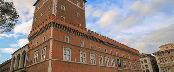 Pałac Wenecki w Rzymie: zwiedzanie oraz historia