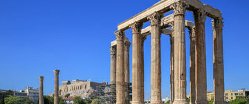 Świątynia Zeusa Olimpijskiego i Łuk Hadriana w Atenach