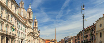 Piazza Navona w Rzymie: zwiedzanie, zabytki i historia słynnego placu