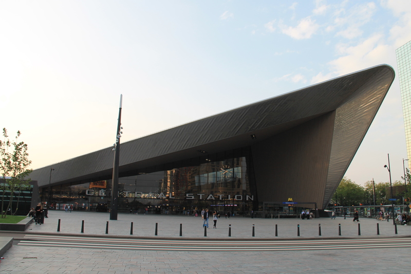 !Dworzec w Rotterdamie - Rotterdam Centraal