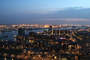 Widok z wieży widokowej Euromast w Rotterdamie