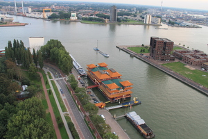 Widok z wieży widokowej Euromast w Rotterdamie