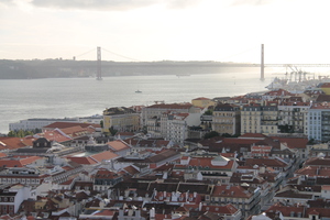 Lizbona widok z dziedzińca Zamku Św. Jerzego
