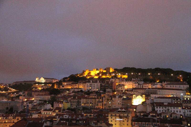 Widok z tarasu widokowego windy Elevador de Santa Justa - Lizbona