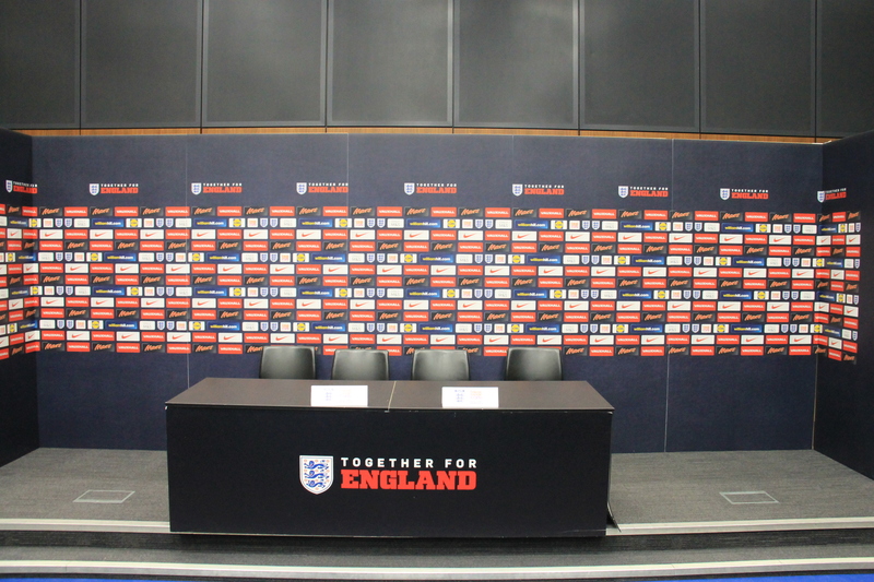 Sala konferencyjna na stadionie Wembley