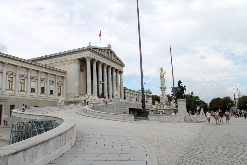 !Parlament w Wiedniu