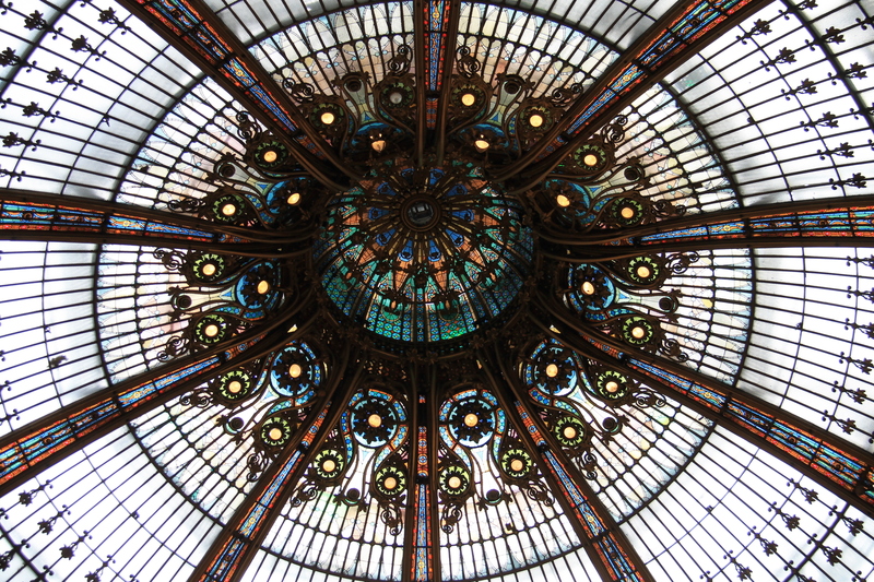 Szklana kopuła Galerii Layayette w Paryżu