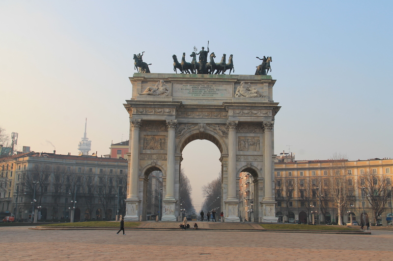 !Arco della Pace - łuk triumfalny w Mediolanie