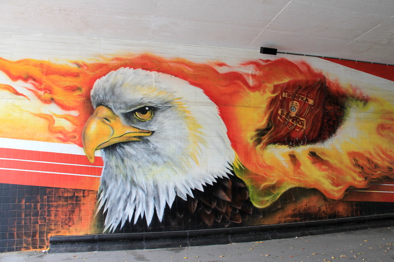 Graffiti orła na stadionie Benfiki