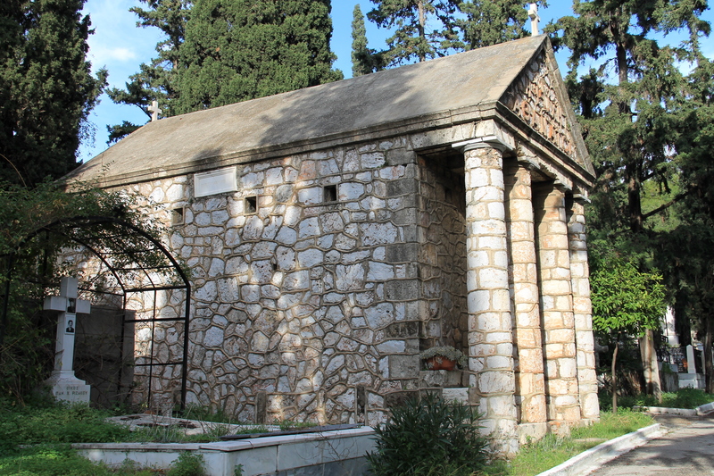 wizyta na pierwszym ateńskim cmentarzu