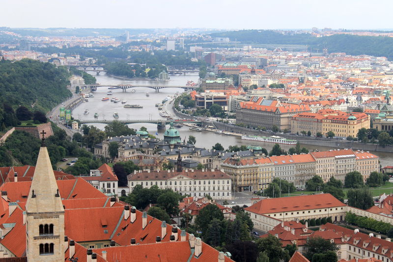 !Widok na Pragę z wieży Katedry