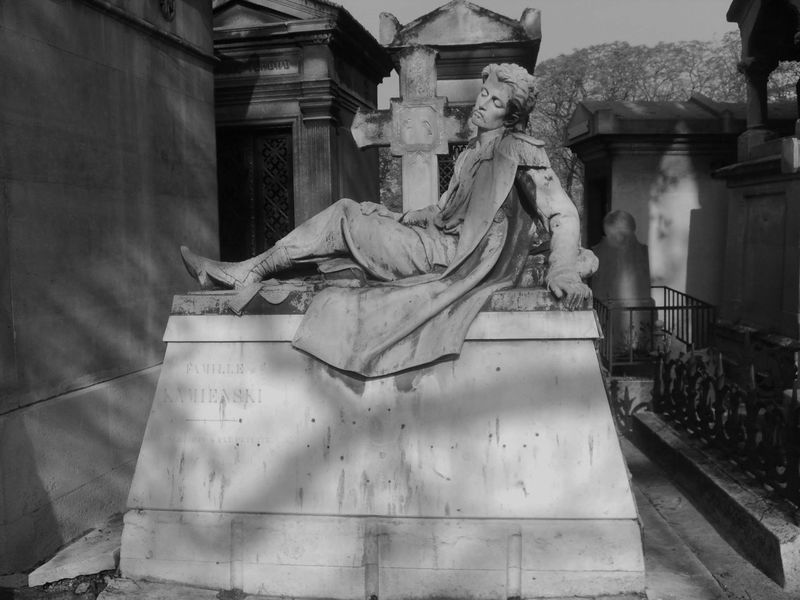 !Grób rodziny Kamieńskich na Cmentarzu Montmartre w Paryżu