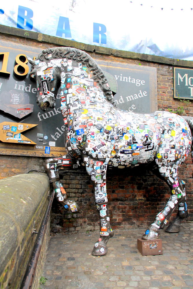[spacer po Camden Lock Market - Londyn]