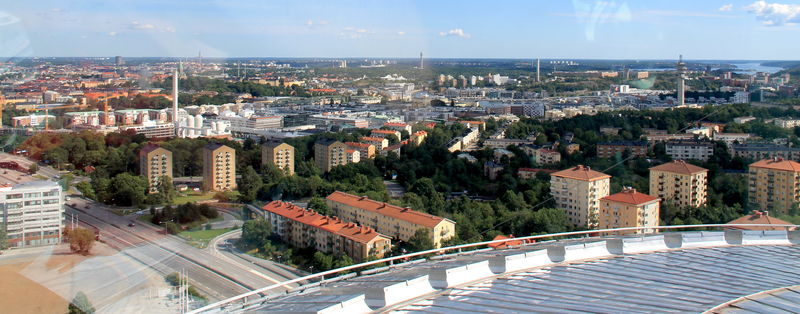 Wizyta na platformie SkyView w Sztokholmie w widokami na miasto