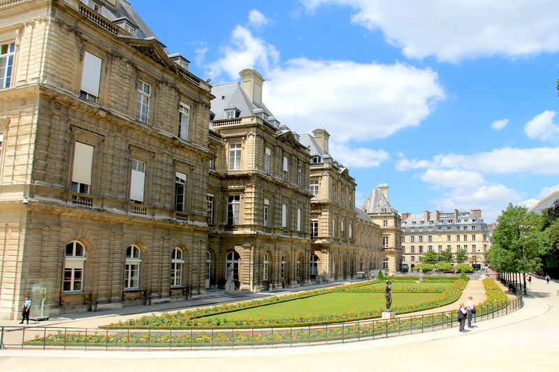Pałac Luksemburski w Ogrodzie Luksemburskim w Paryżu
