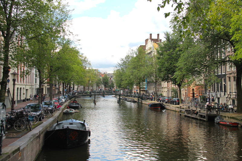 Kanały w Amsterdamie