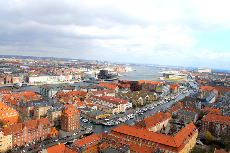 widok ze spiralnej wieży w Kościele Najświętszego Zbawiciela - Kopenhaga