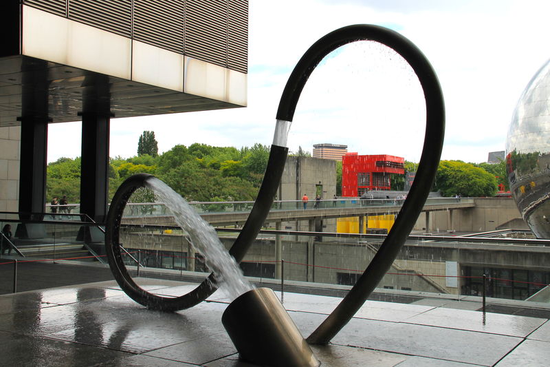 [Parc de la Villette w Paryżu]