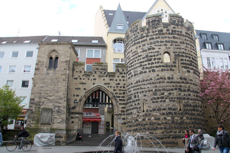 Dawna brama wjazdowa w Bonn