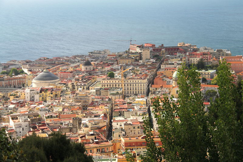 Widok z tarasu Klasztoru Kartuzów San Martino - Certosa di San Martino w Neapolu