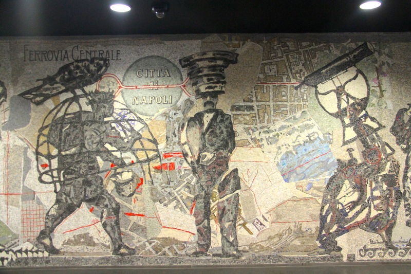 !Mozaika Williama Kentridge'a, przedstawiająca neapolitańskiego rzemieślnika