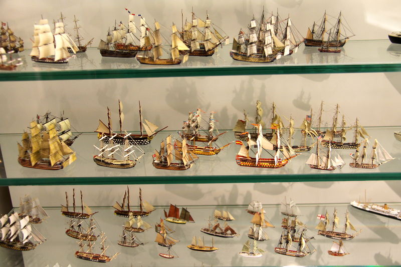 Wystawa modeli statków w Muzeum Morskim