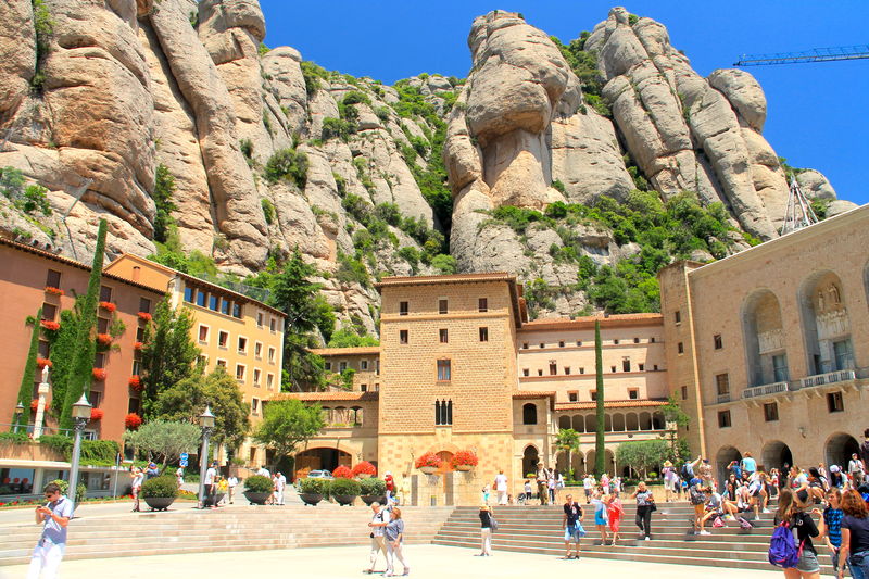 Klasztor w Montserrat w Katalonii