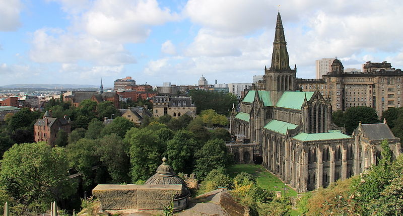 !Widok na Katedrę w Glasgow