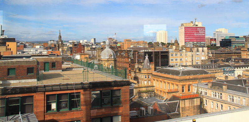 !Glasgow - widok z tarasu widokowego w budynku The Lighthouse
