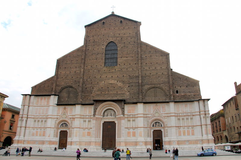 Atrakcje Bolonii - Bazylika św. Petroniusza w Bolonii