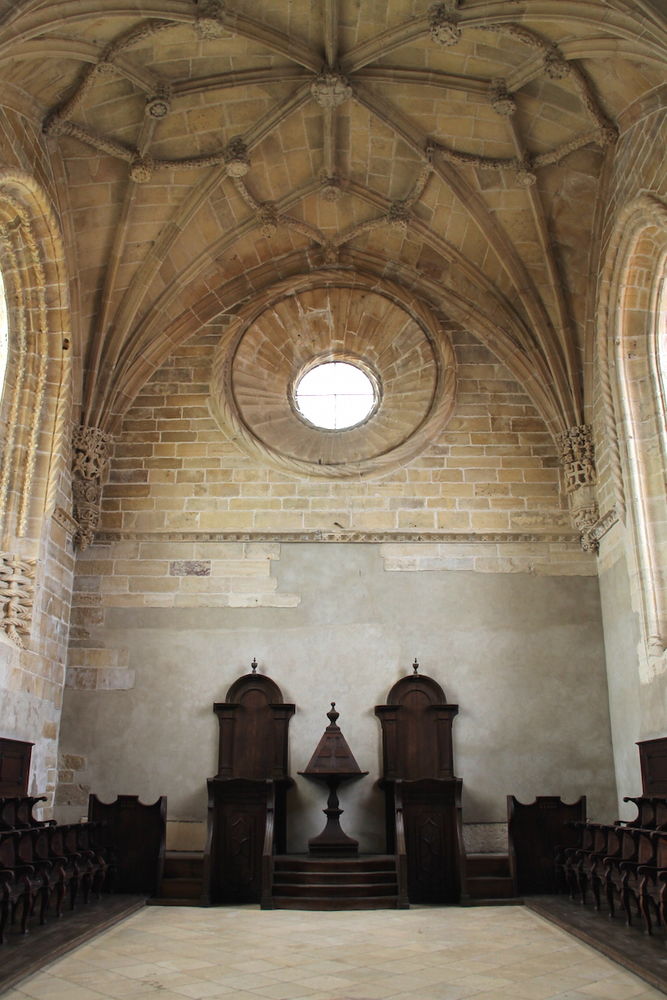 !Chór górny w kościele na teranie klasztoru Zakonu Chrystusa w Tomar