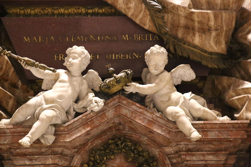 !Fragment nagrobka Marii Klementyny Sobieskiej w Bazylice św. Piotra na Watykanie