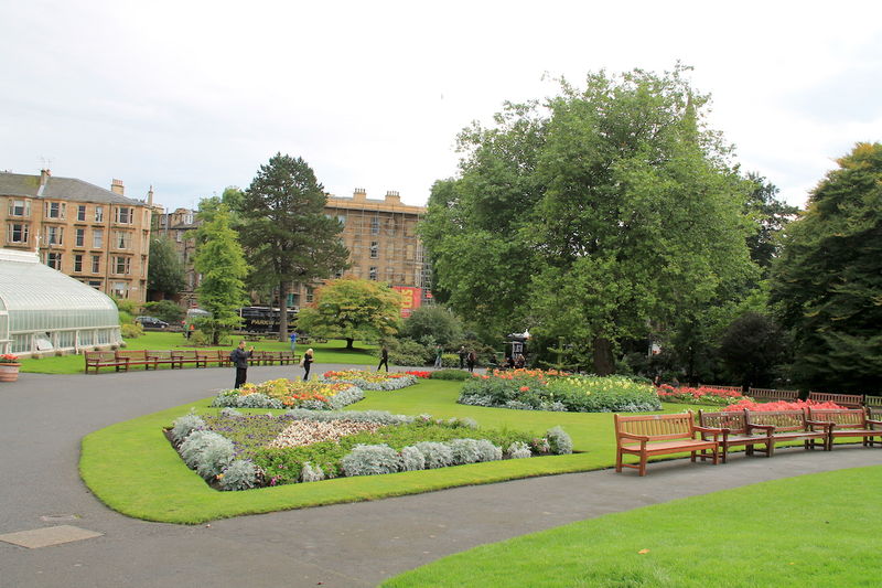 spacer po ogrodzie botanicznym w Glasgow
