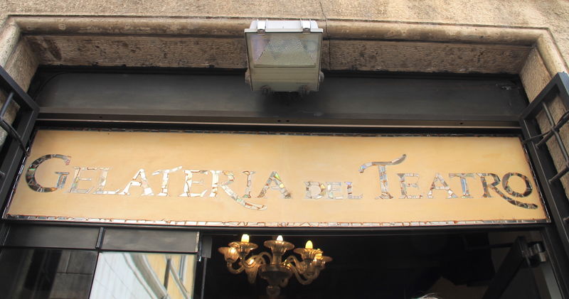 Gelateria del Teatro - Gdzie na lody w Rzymie?