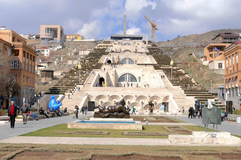 Erywan Armenia Zwiedzanie Zabytki Oraz Atrakcje Turystyczne