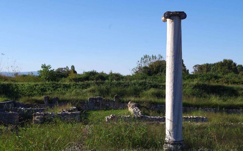 Ruiny w Dion w Grecji